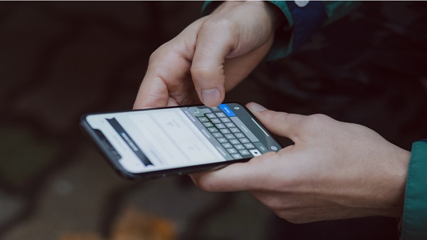 Como desativar a correção ortográfica automática do teclado do seu Android